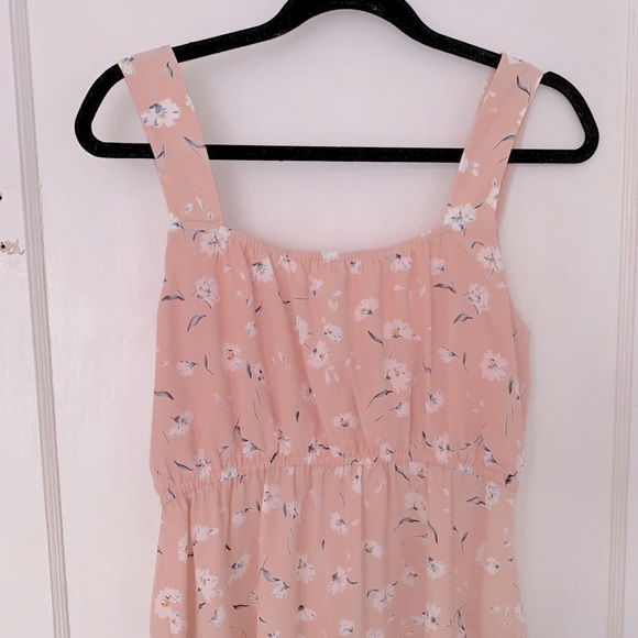 NWOT Design Lab, Lord & Taylor - Floral tank top with peplum detailing - Picture 2 of 2